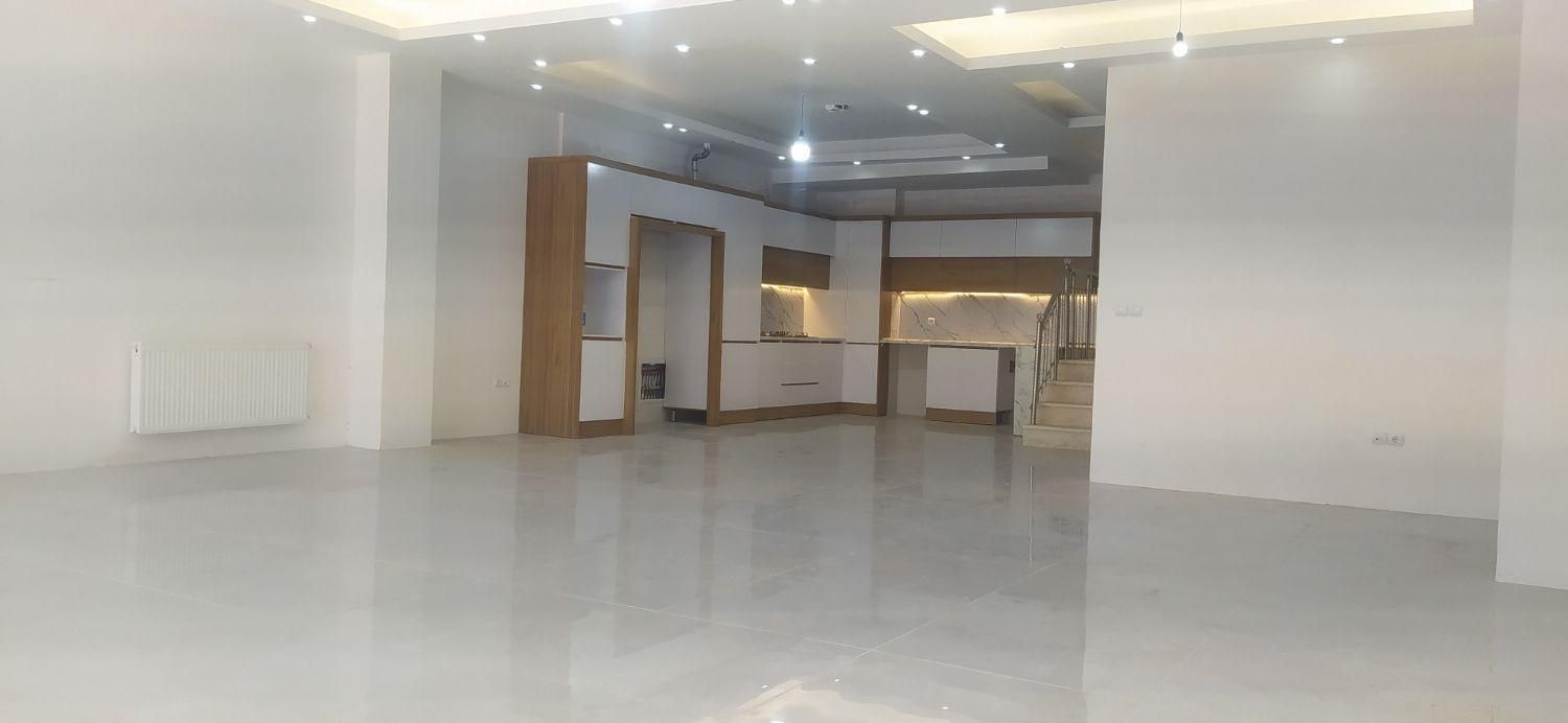 فروش خانه ویلایی ۱۸۰ متری در سهند|فروش خانه و ویلا|سهند, |دیوار