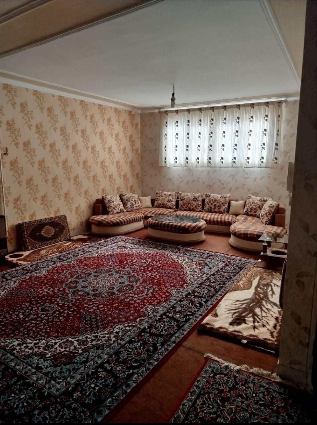 سوییت های اجاره ای پارکینگ دار داخل شهر جوانرود|اجارهٔ کوتاه‌مدت آپارتمان و سوئیت|جوانرود, |دیوار