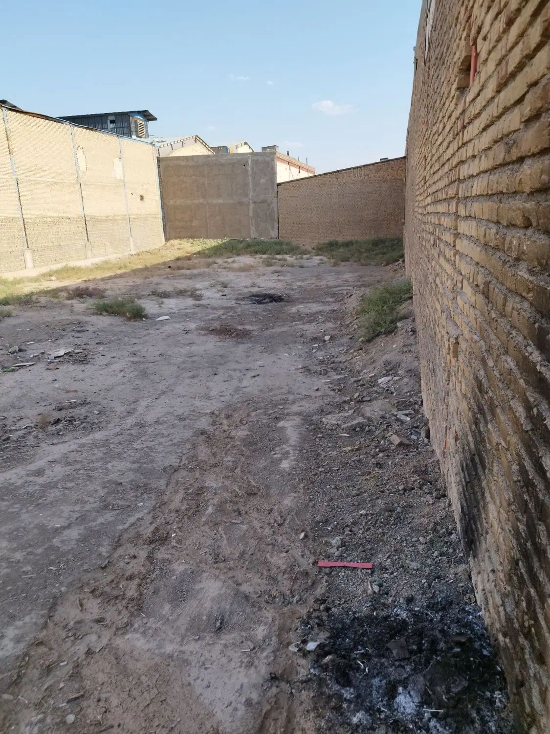 خانه و...از پلاک ثبتی 10998دانیال نبی کوچه ۲۰ تا۲۸|فروش زمین و ملک کلنگی|قم, انسجام|دیوار