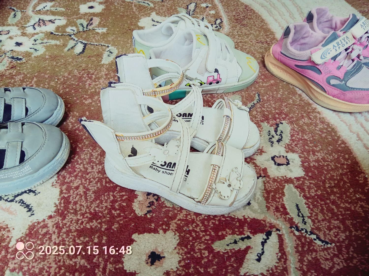 کفش بچگانه|کفش و لباس بچه|سنندج, |دیوار
