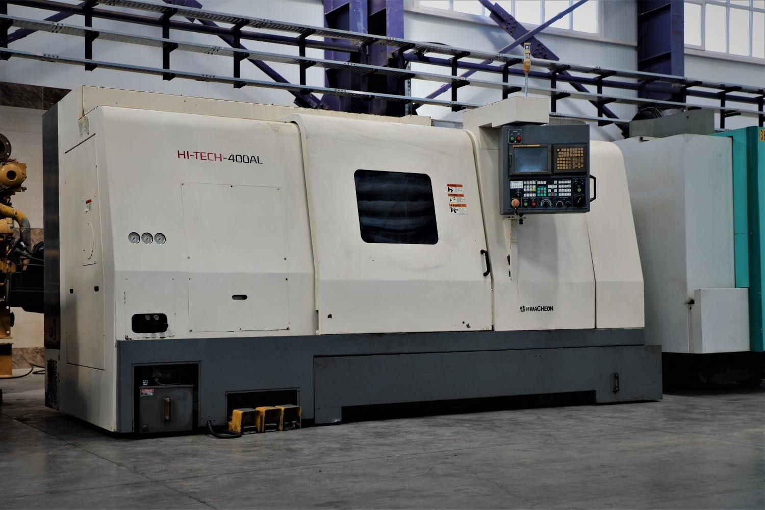 تراش سی ان سی hwacheon Hi-tech 400L سال ساخت 2006|ماشینآلات صنعتی|یزد, |دیوار