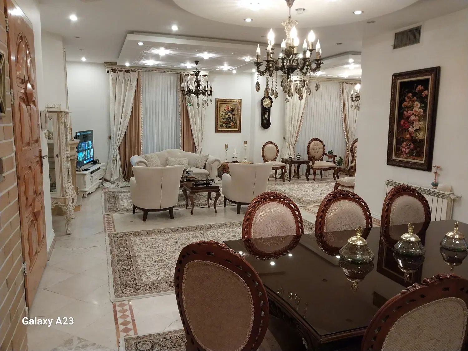 مبل استیل ۹ نفره و میزبان ، ناهار خوری ۸ نفره منبت|مبلمان خانگی و میز عسلی|تهران, مهران|دیوار