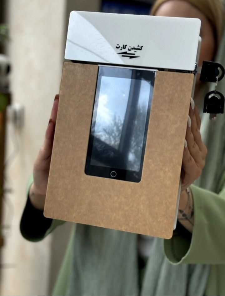 کشلس رومیزی همراه باکس 4G و وای فای|فروشگاه و مغازه|ارومیه, |دیوار