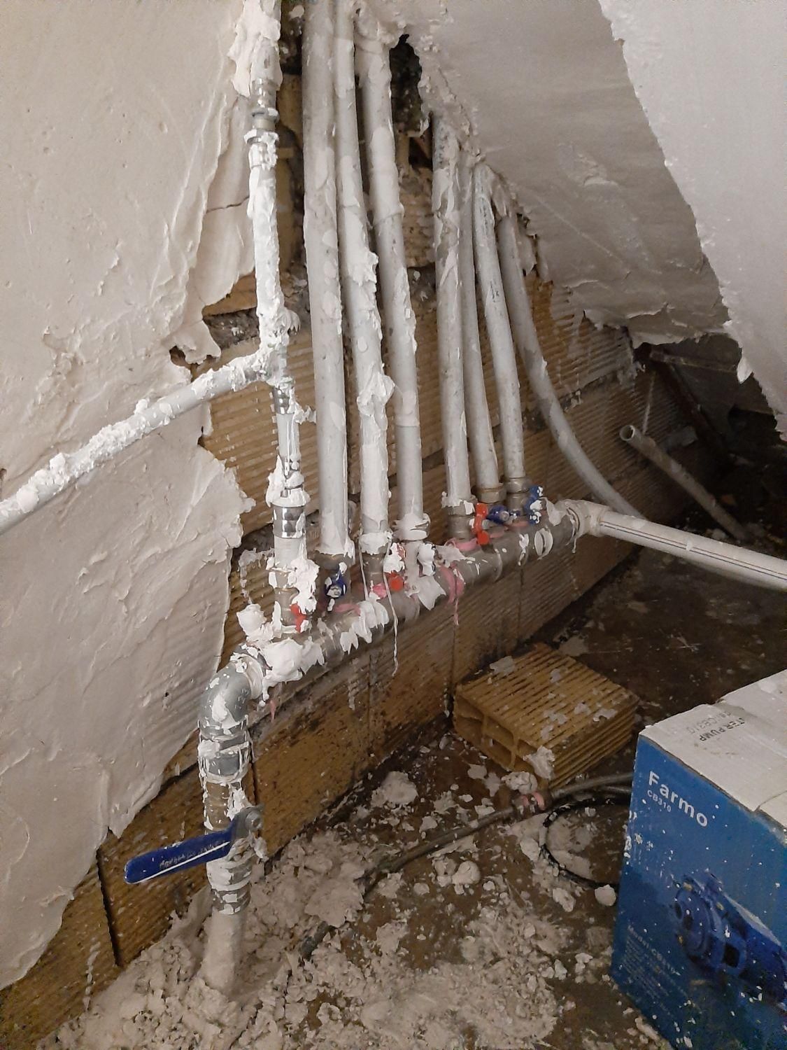 لوله کش آب و فاضلاب و سرویس کولر|خدمات پیشه و مهارت|ساوه, |دیوار