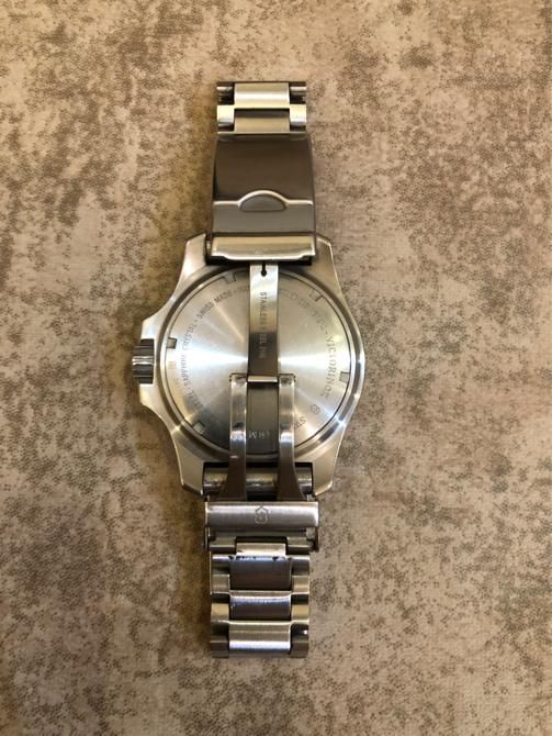 معاوضه با آیفون (ساعت ویکتورینوکس اصل)|ساعت|تهران, اختیاریه|دیوار