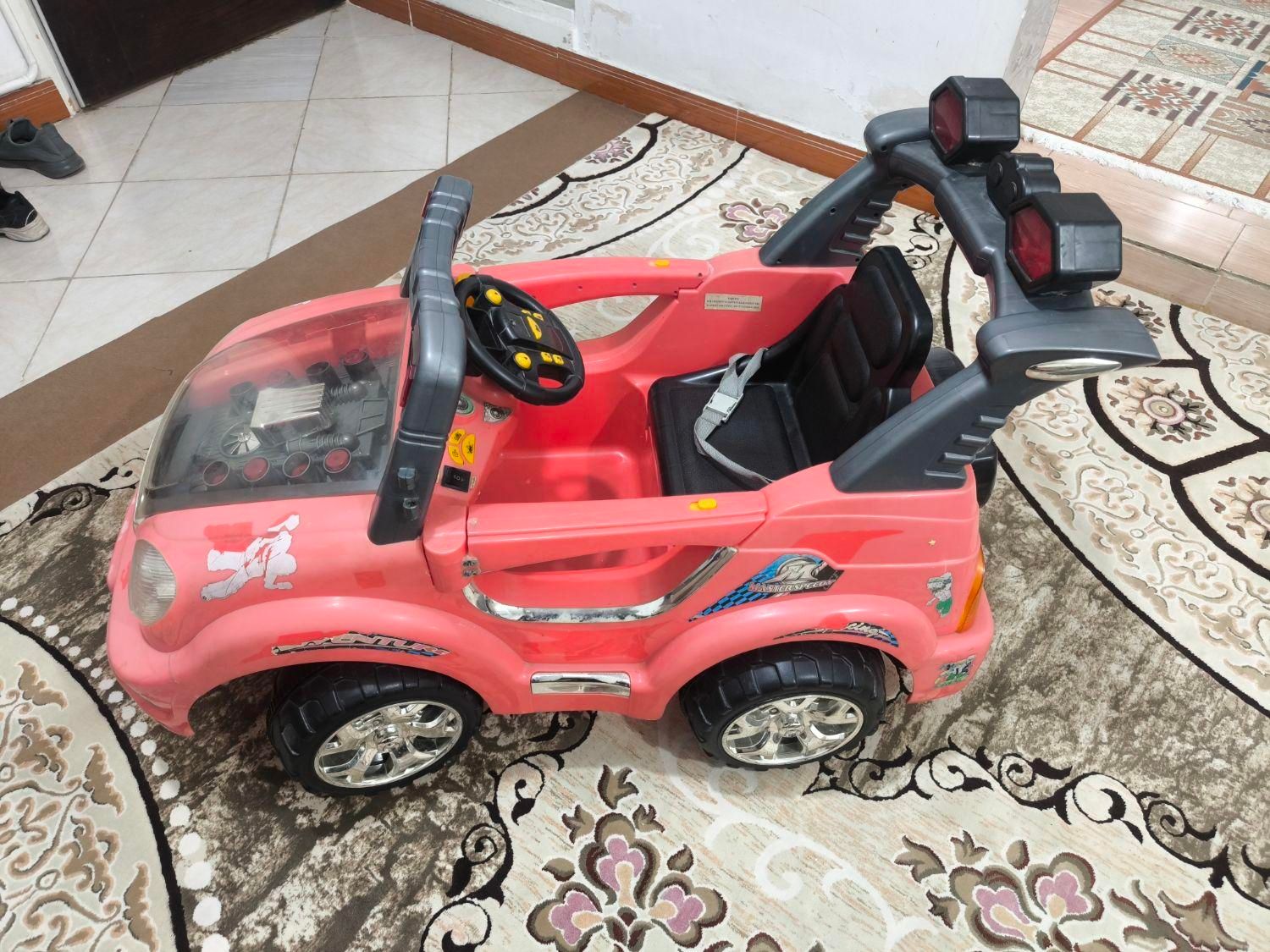 ماشین شارژی دو موتوره|اسباببازی بچه|مشکیندشت, |دیوار