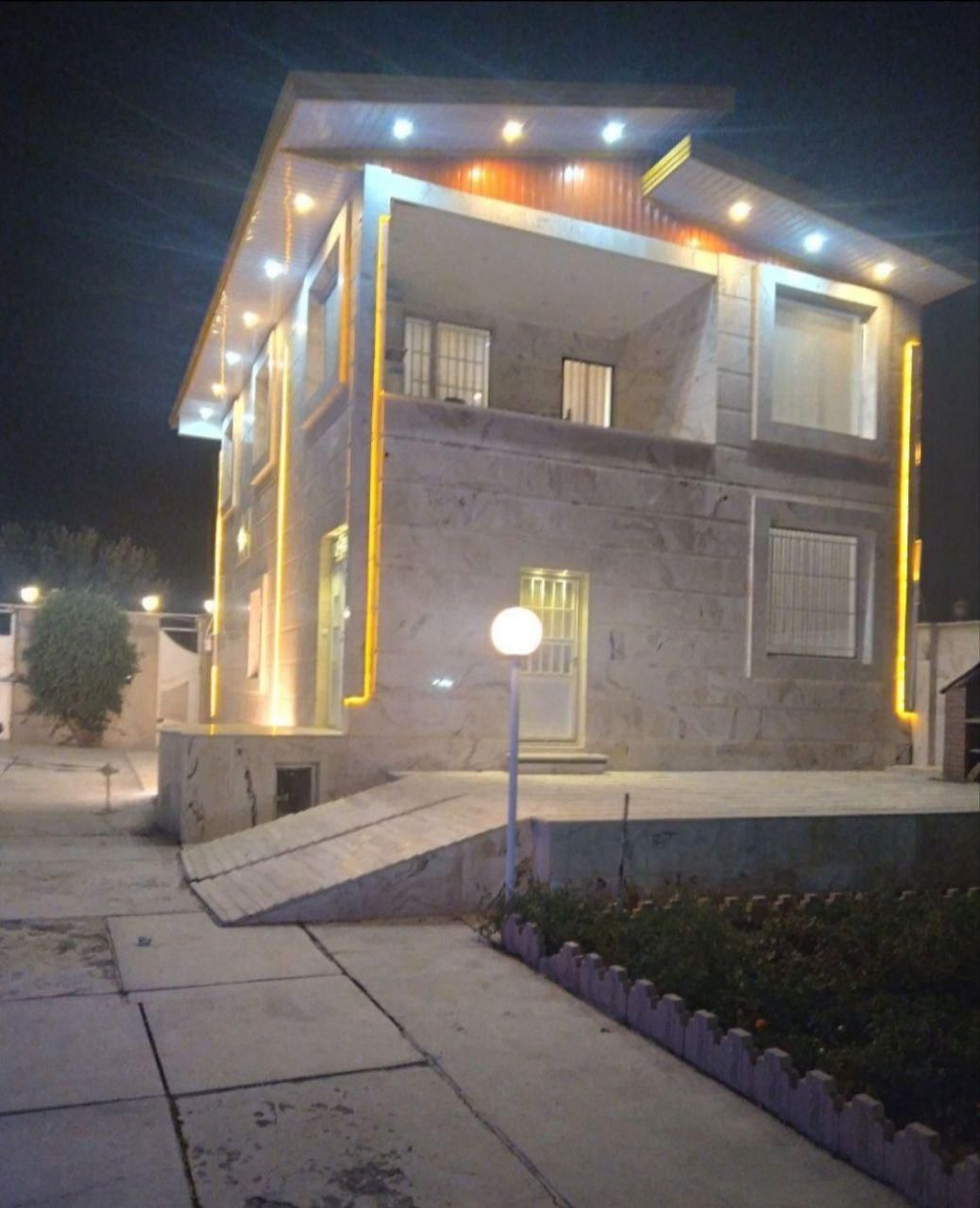 اجاره دوبلکس /سه خواب /گرمایش پکیج/لوکیشن عالی|اجارهٔ کوتاهمدت ویلا و باغ|اراک, |دیوار