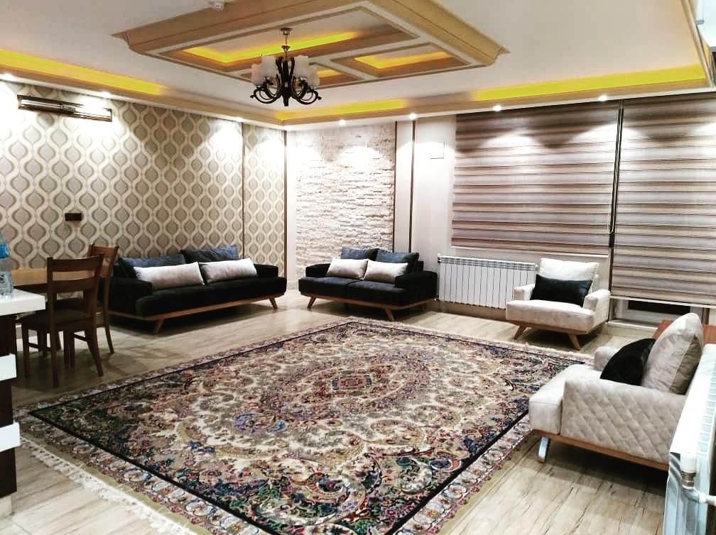 منزل مبله و سویت مجهز|اجارهٔ کوتاه‌مدت آپارتمان و سوئیت|شیراز, نیستان|دیوار