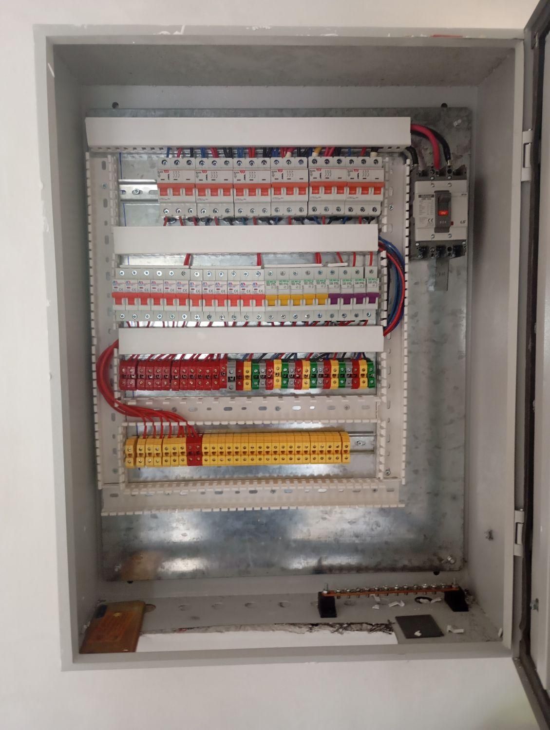 برقکاربرق کار سیم کشی رفع اتصالی  لوله کشی لوله کش|خدمات پیشه و مهارت|قدس, شهر‌قدس|دیوار