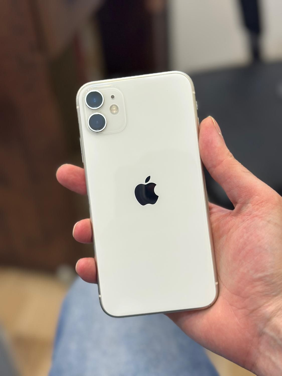 اپل iPhone 11 با حافظهٔ ۱۲۸ گیگابایت|موبایل|تهران, هروی|دیوار