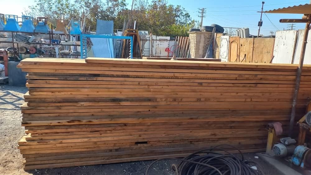 خریدار و فروش تخته بنایی بالابر بتونیر و سنگبر|مصالح و تجهیزات ساختمان|تهران, تهرانسر شرقی|دیوار