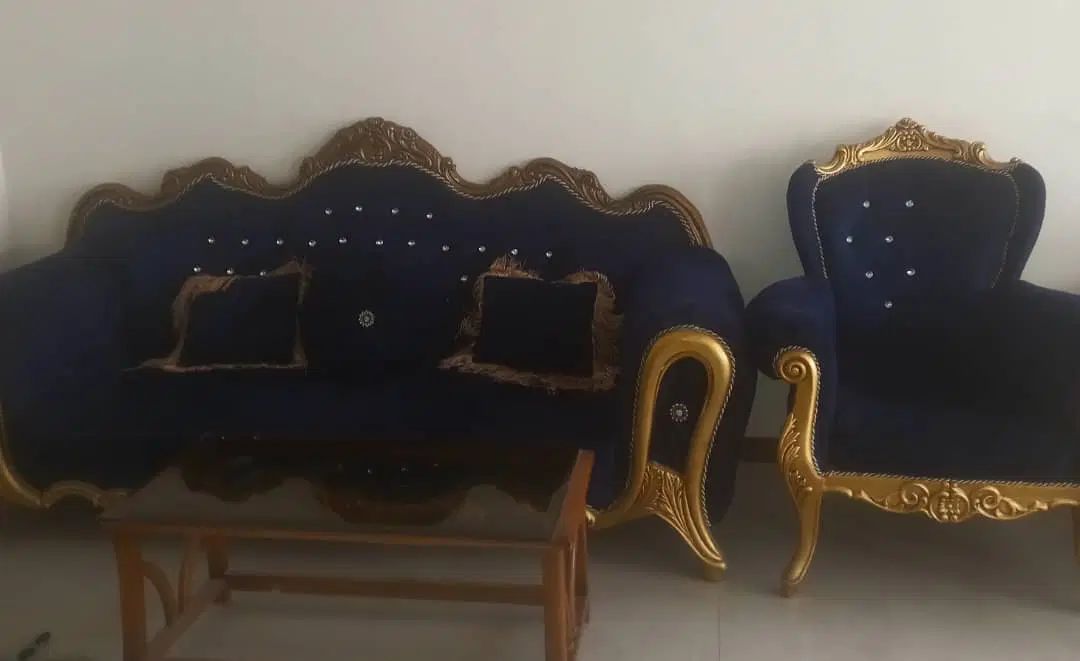 مبلمان سلطنتی ۷ نفره|مبلمان خانگی و میز عسلی|تهران, مطهری|دیوار