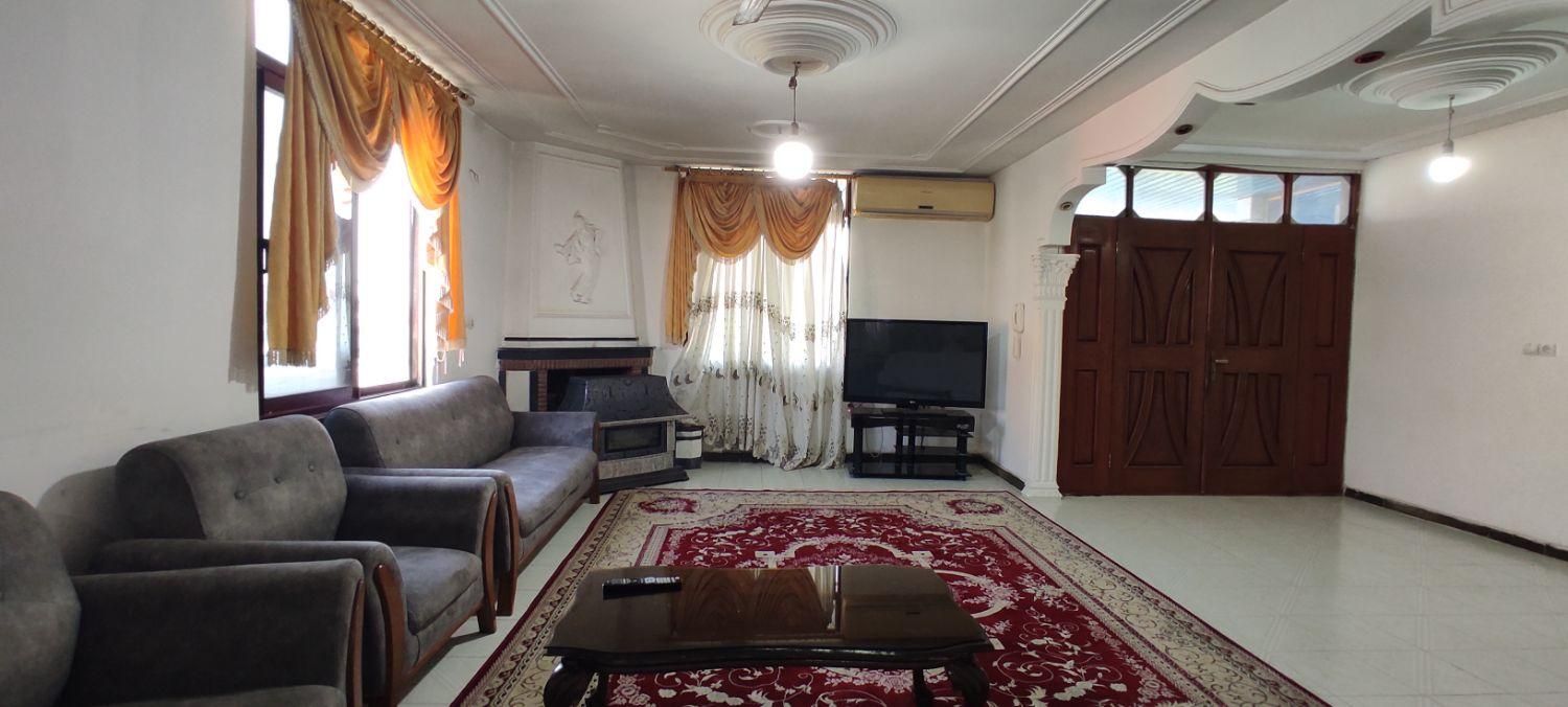 ویلا دوخوابه بزرگ نزدیک دریا|اجارهٔ کوتاهمدت آپارتمان و سوئیت|فرح آباد, |دیوار