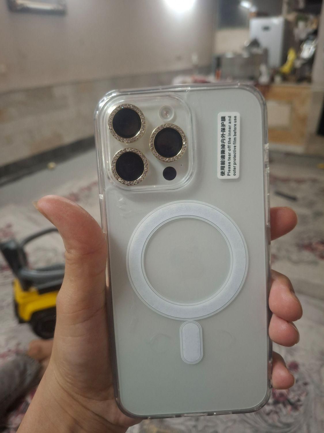 اپل iPhone 15 Pro Max با حافظهٔ ۲۵۶ گیگابایت|موبایل|قم, سراجه (۱۵ خرداد)|دیوار
