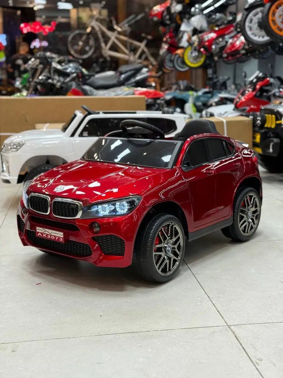 ماشین شارژی شاسی بلند BMW رنگ متالیک کد 2073 آکسون|اسباب‌بازی بچه|رشت, گلسار|دیوار