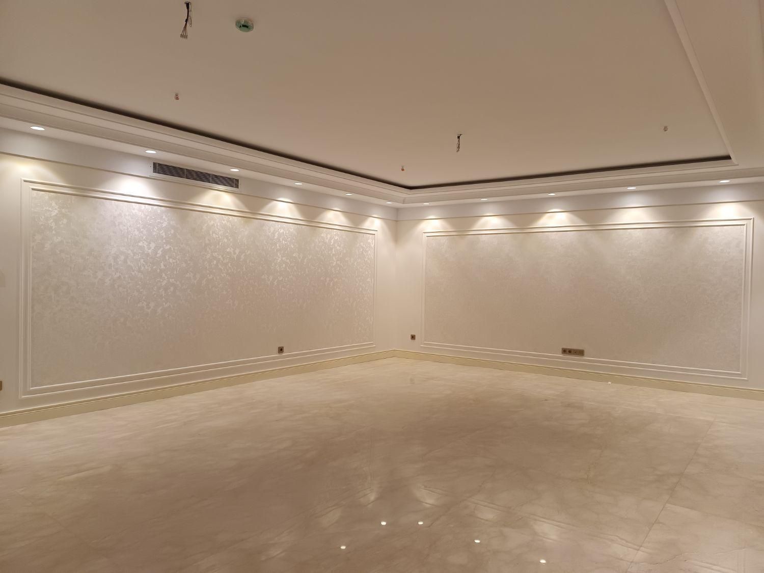 نصب کاغذ دیواری و پوستر|خدمات پیشه و مهارت|تهران, ابوذر|دیوار