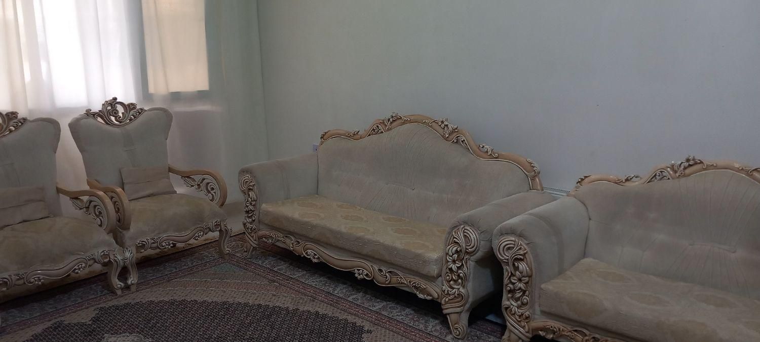 مبل ۷ نفره|مبلمان خانگی و میز عسلی|شیروان (خراسان), |دیوار