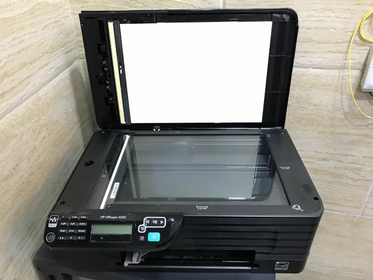 پرینتر کپی فکس اسکن (سیاه سفید و رنگی)|پرینتر، اسکنر، کپی، فکس|رشت, منظریه|دیوار