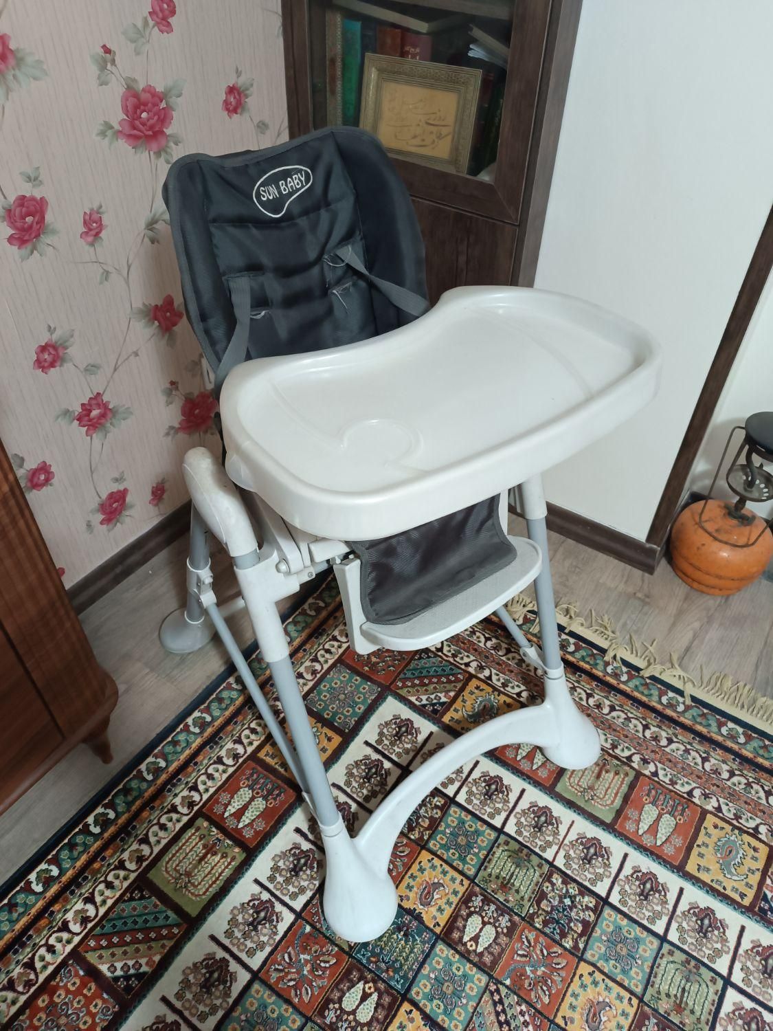 صندلی غذای بچه|تخت و صندلی بچه|پرند, فاز ۱|دیوار