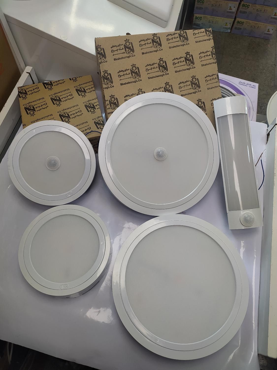 پنل.براکت.سنسوردار.2سال گارانتی.روکار|لامپ و چراغ|اصفهان, گلزار|دیوار