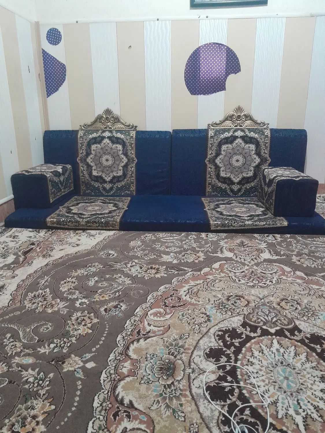 سلام علیکم مقاعد خلیجی اصلی شرط صحیح و سالم|مبلمان خانگی و میز عسلی|آبادان, |دیوار
