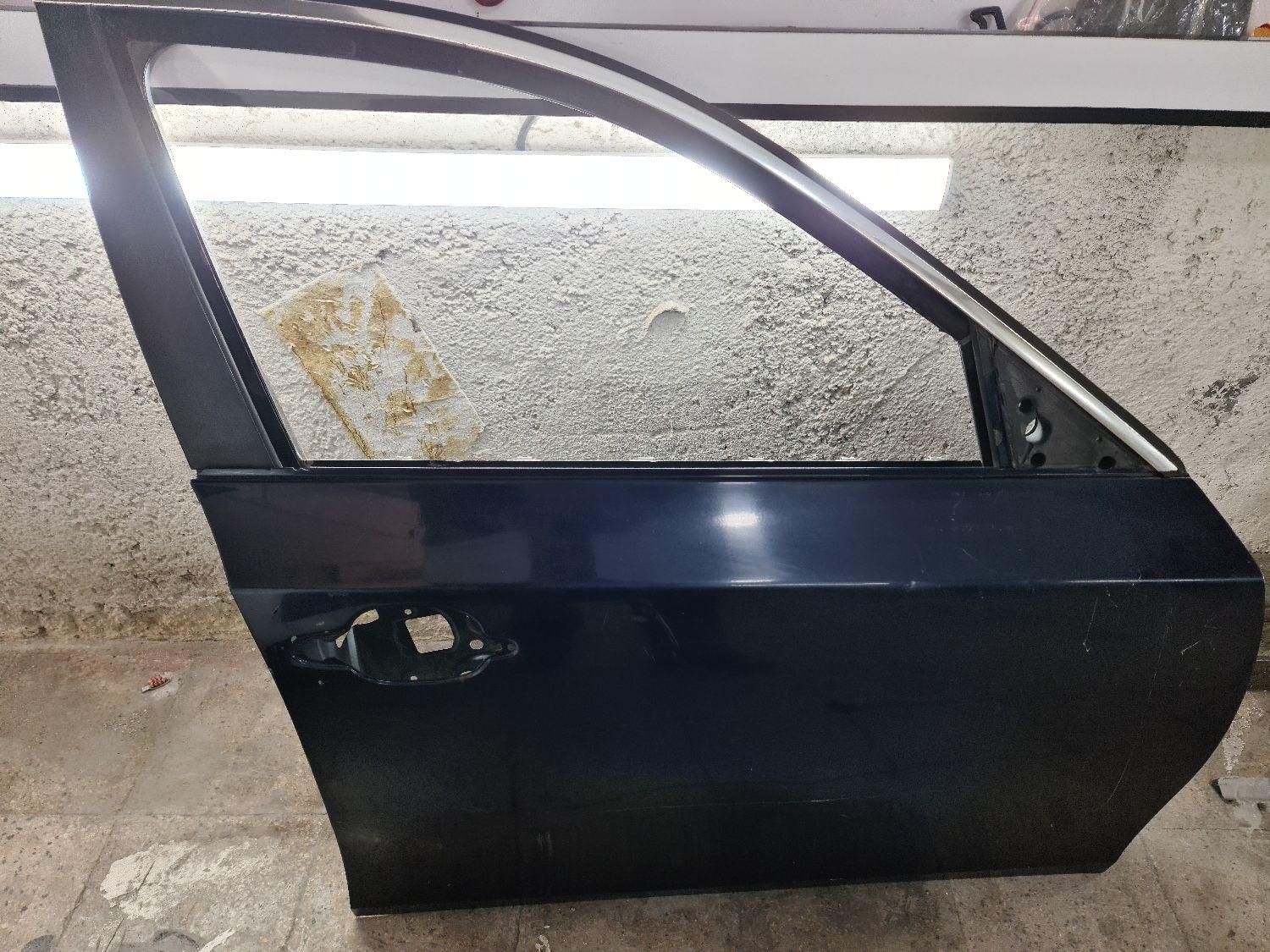 درب جلو525 BMW e60 bmw|قطعات یدکی و لوازم جانبی|تهران, اتحاد|دیوار