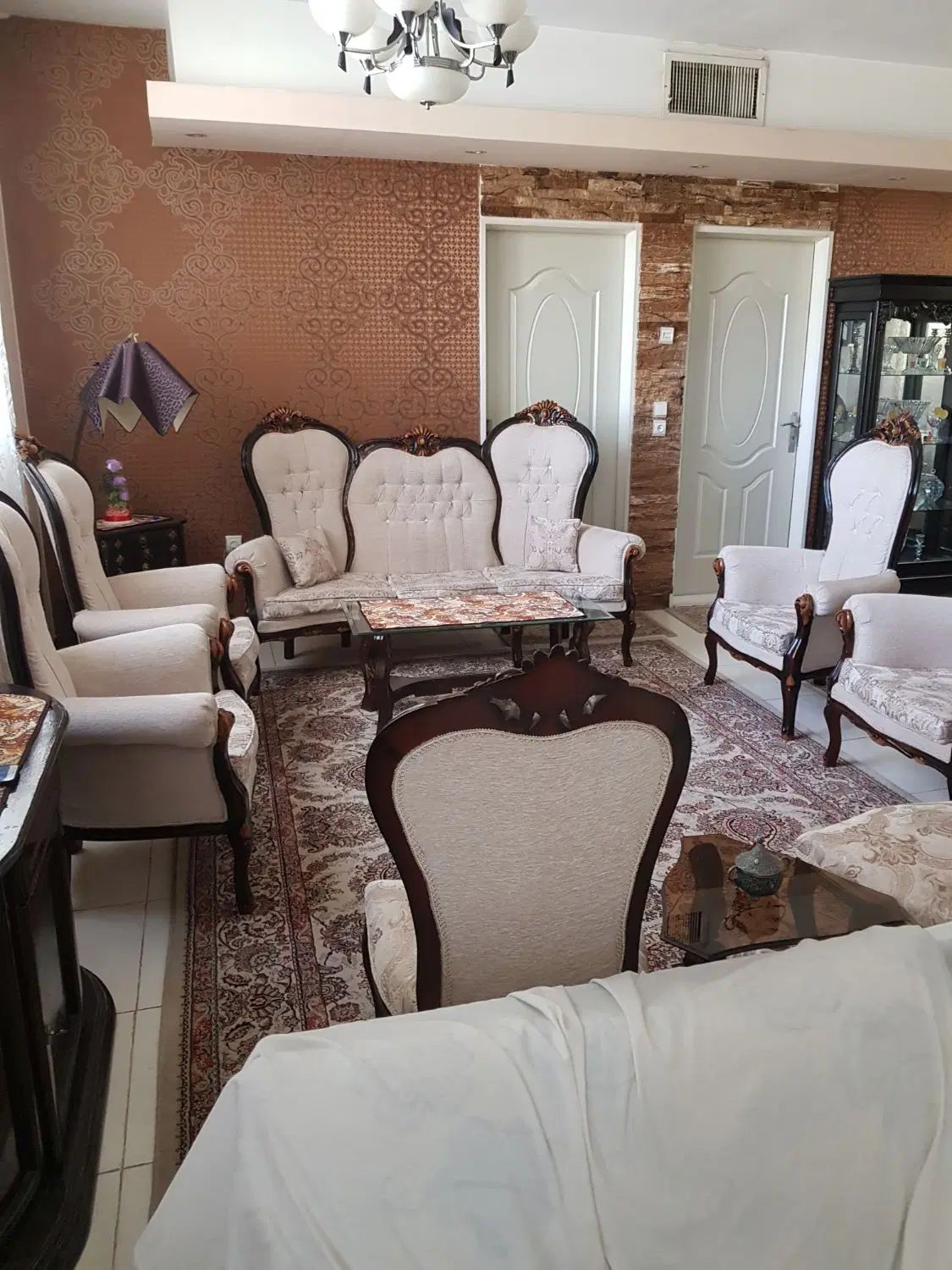 مبل و ناهارخوری در حد نو تمیز|مبلمان خانگی و میز عسلی|کرج, کوی کارمندان شمالی|دیوار