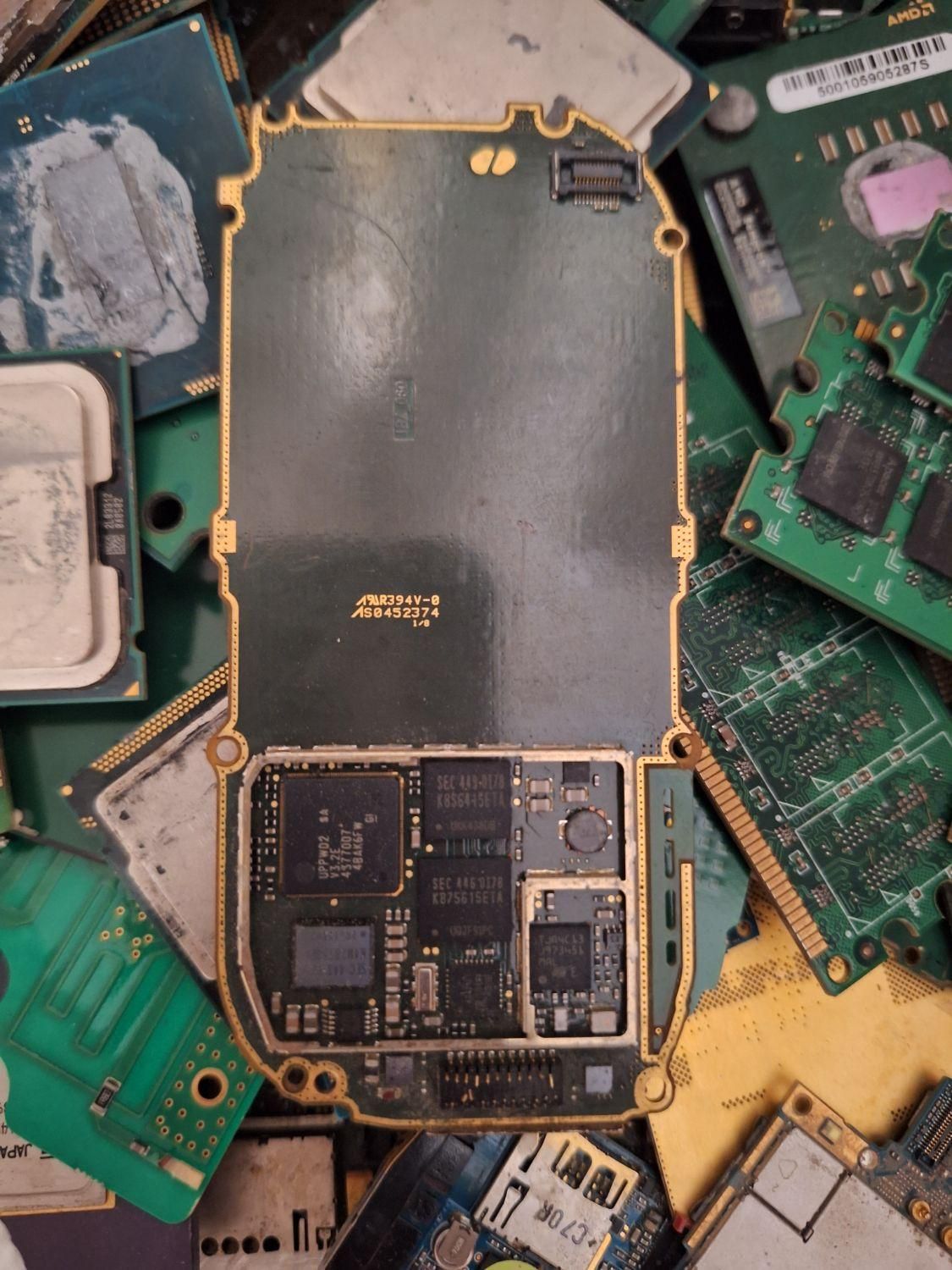 مرکز برد سنندج گوشی اوراقی برد سوخته|لوازم جانبی موبایل و تبلت|سنندج, |دیوار