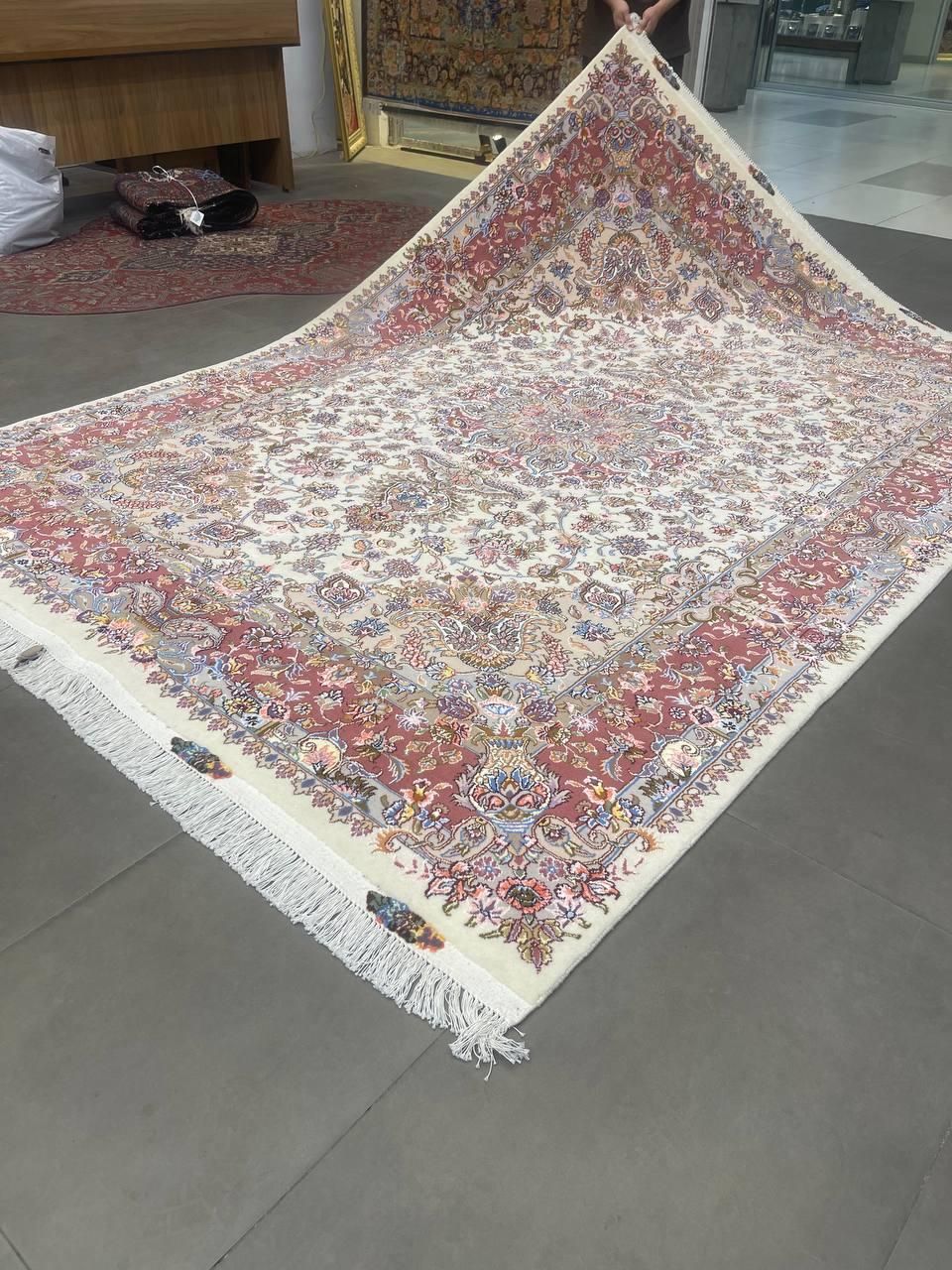 فرش دستباف (بساک) جفت ۹ متری طرح علیا تبریز|فرش|مشکین‌دشت, |دیوار