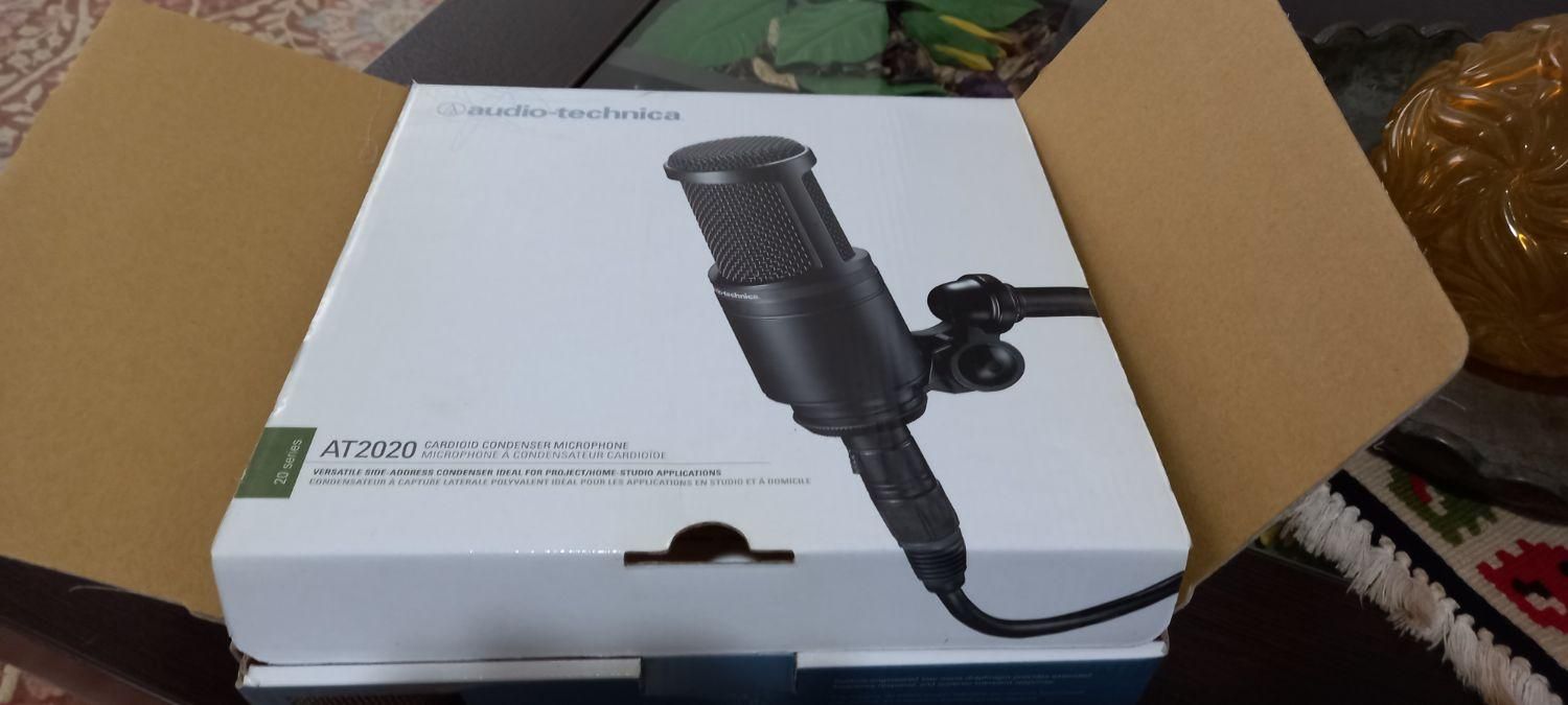 میکروفون استودیو|آلات موسیقی|گرگان, |دیوار