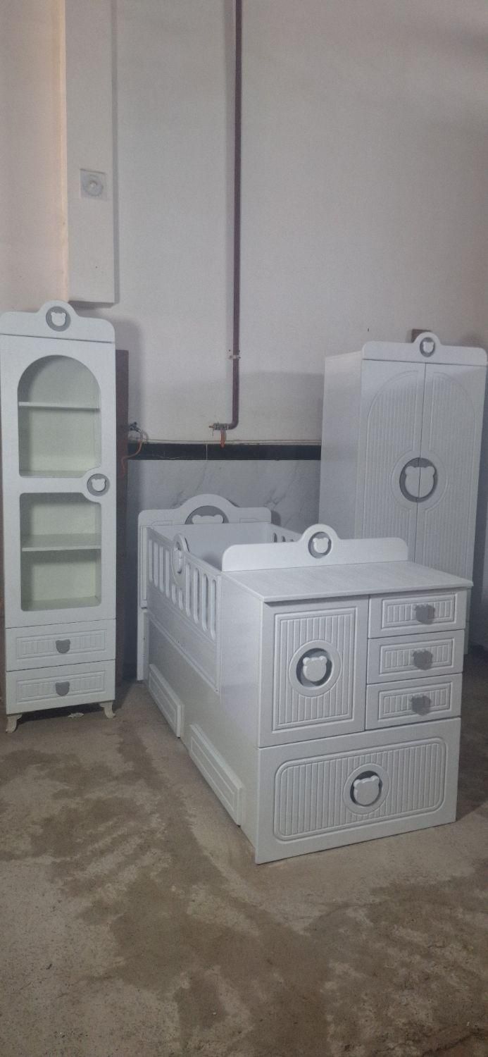 پاندا کمد و تخت و بوفه|تخت و صندلی بچه|مشهد, گرجی علیا|دیوار