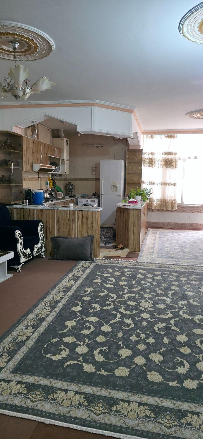 طبقه اول از دو طبقه راه جدا امکانات کامل|فروش آپارتمان|اصفهان, منتظرالمهدی|دیوار