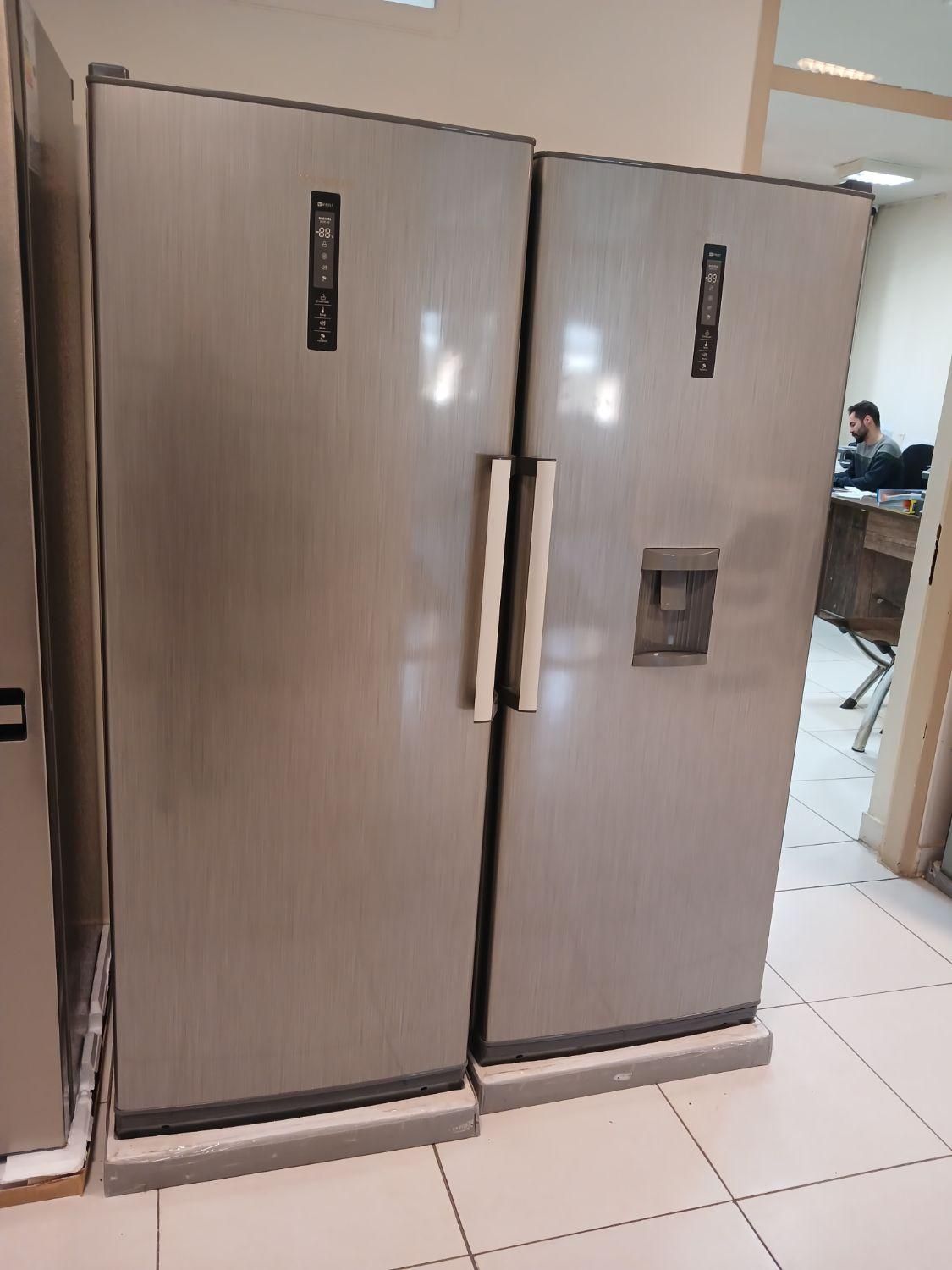یخچال و فریزر دو قلو نقره‌ای|یخچال و فریزر|سهند, |دیوار