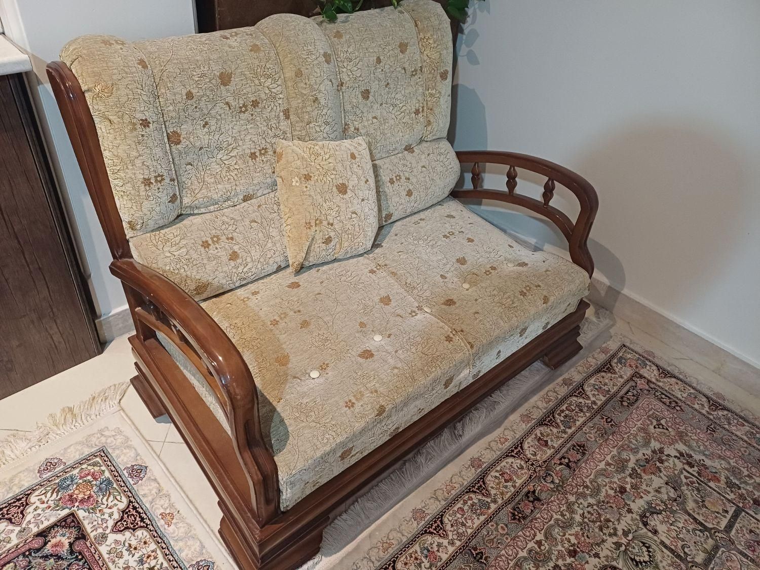 مبل هفت نفره راش در حد نو|مبلمان خانگی و میز عسلی|تهران, کرمان|دیوار