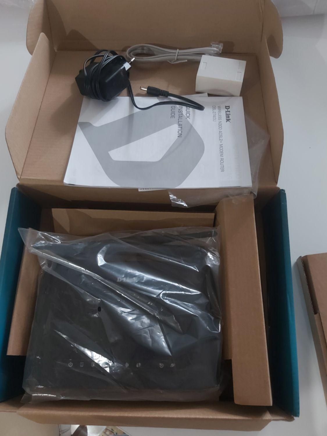 مودم D-Link تمیز بدون ایراد|مودم و تجهیزات شبکه|تهران, فلسطین (میدان انقلاب)|دیوار