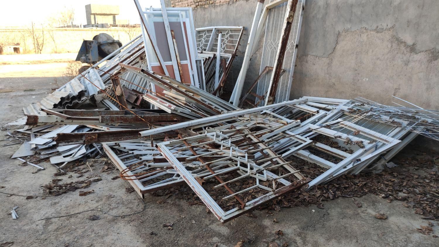 خرید و فروش ضایعات آهن|عمدهفروشی|مشهد, شهید رضوی|دیوار