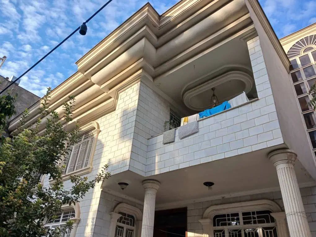 ملک۳۵۲متر موقعیت استثنایی سندتک برگ در مطهری جنوبی|فروش خانه و ویلا|مشهد, سعد آباد|دیوار