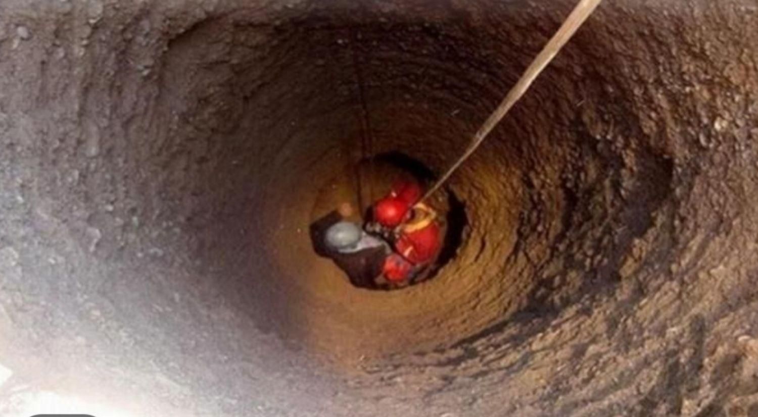 مقنی چاه،چاه کن حرفه ای|خدمات پیشه و مهارت|آبیک, |دیوار