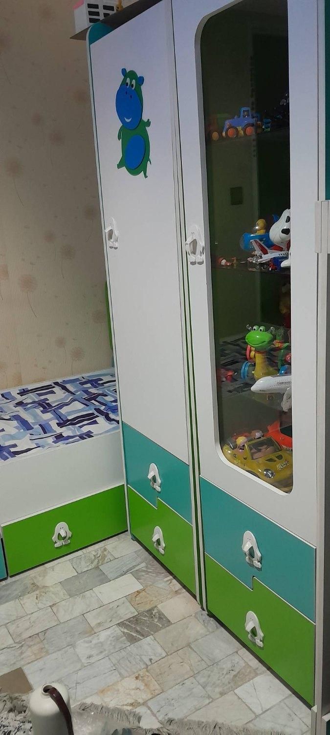 تخت و کمد کودک و نوجوان|اسباب و اثاث بچه|تهران, باغ فیض|دیوار