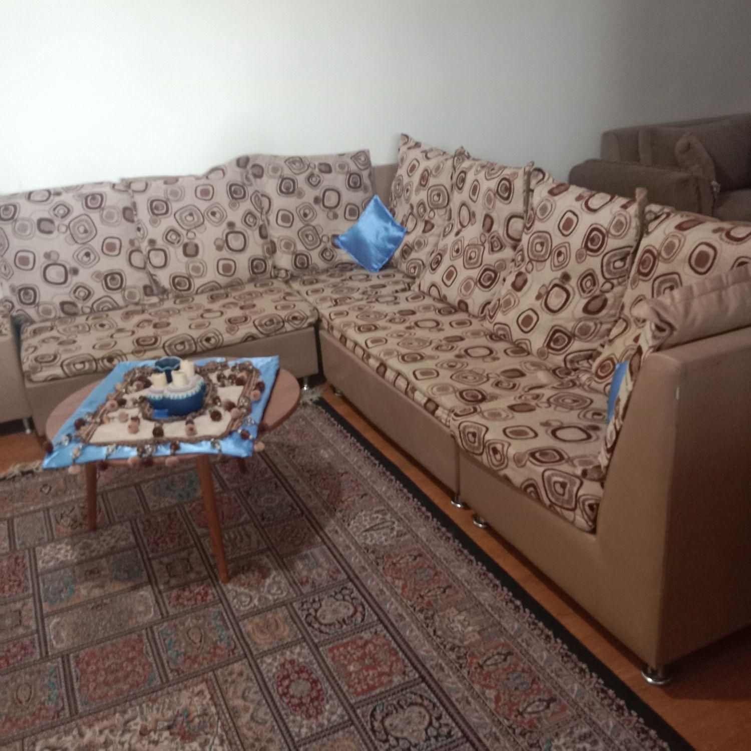راحتی ۶ نفره|مبلمان خانگی و میز عسلی|تهران, شهرک دانشگاه تهران|دیوار