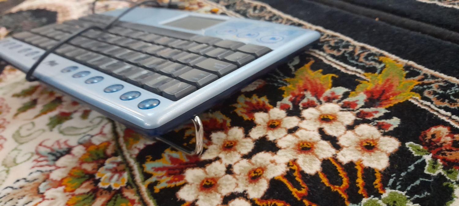کیبرد intelبا تاچ پد|قطعات و لوازم جانبی رایانه|خمین, |دیوار