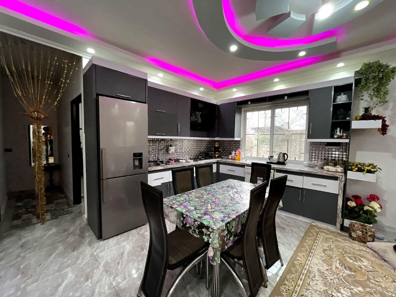 اجاره روزانه/هفتگی/ماهانه ویلا ۱۰۰ متری|اجارهٔ کوتاه‌مدت ویلا و باغ|فومن, |دیوار