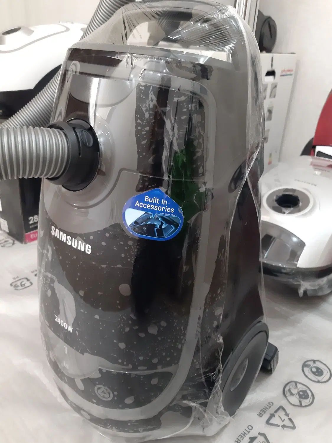 *جارو برقی سامسونگ 2400 CROWN اصل کره دسته کنترلی|جاروبرقی، جارو شارژی، بخارشو|اصفهان, شهرک کاوه|دیوار