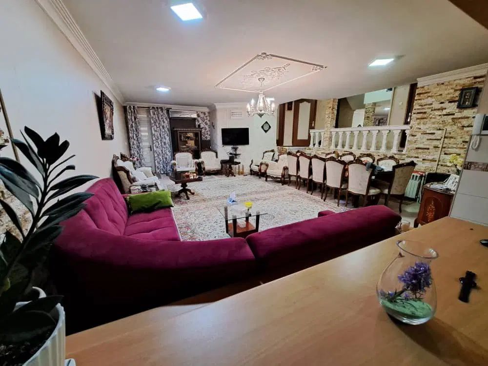 اجاره ویلایی ۲۳۰متری/چهار راه گلسار|اجارهٔ خانه و ویلا|رشت, گلسار|دیوار