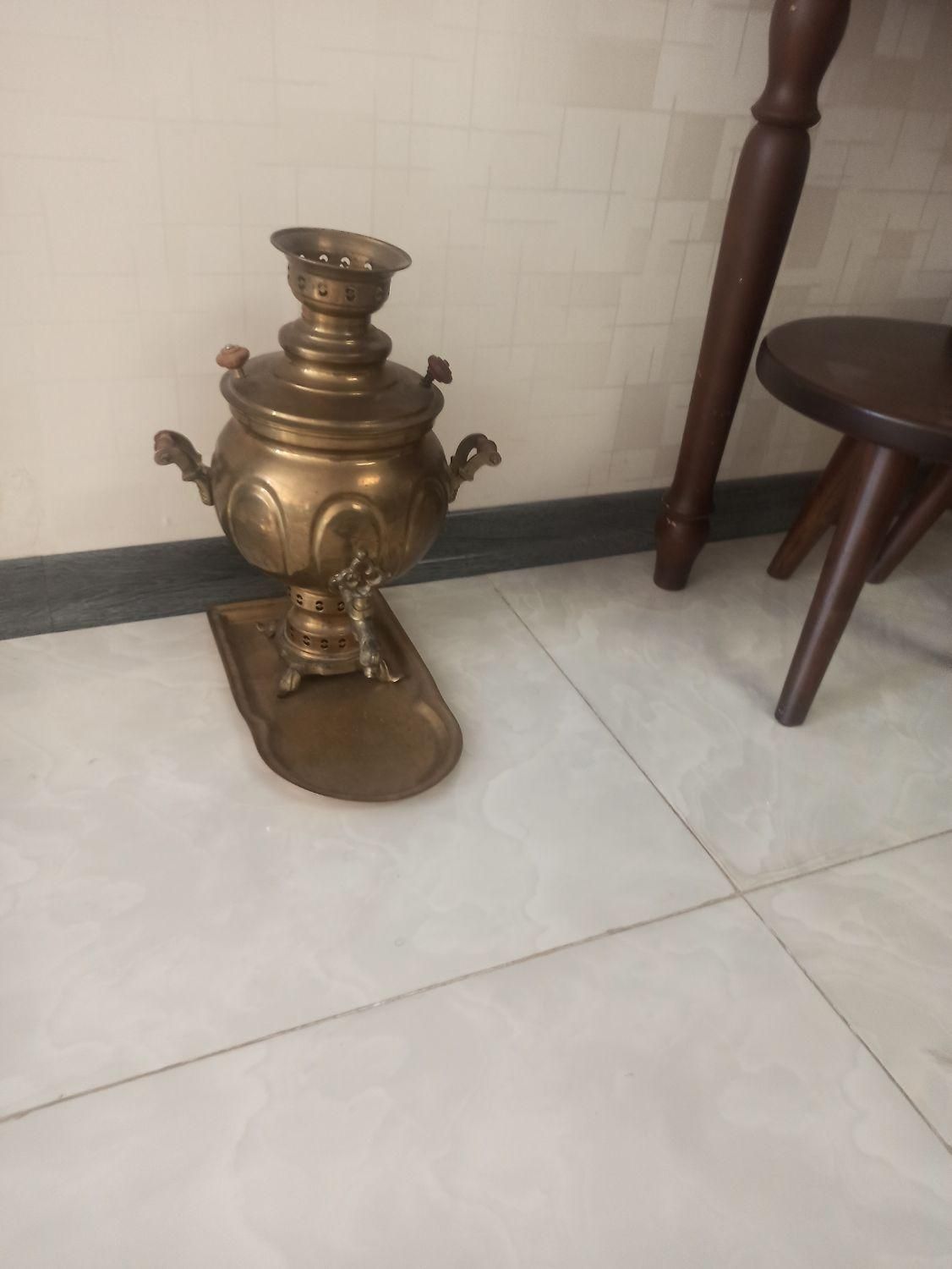 سماور زغالی ،قدیمی|سماور، چایساز، قهوهساز|کرج, شهرک نهال و بذر|دیوار