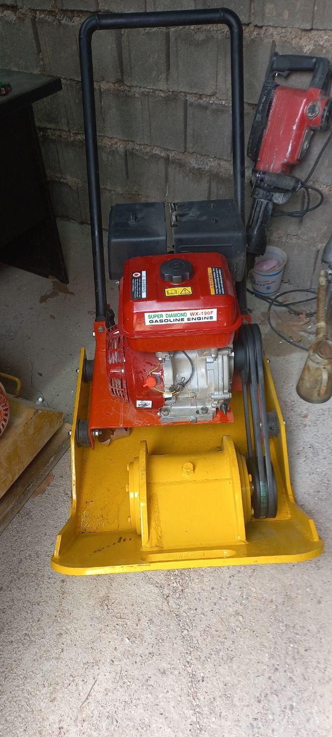 اجاره کرایه خرید فروش کمپکتور ۱تن تا ۷ تنی|مصالح و تجهیزات ساختمان|شیراز, گویم|دیوار