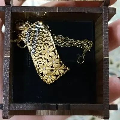 فروش فوری مقداری طلا نوی نو اصلا استفاده نشده|جواهرات|ساوه, |دیوار