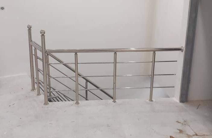 نرده کلاسیک|خدمات پیشه و مهارت|دماوند, گیلاوند|دیوار