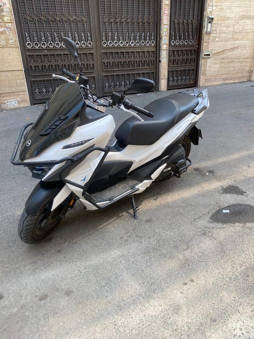 موتور sym jt 200  جی تی ۲۰۰|موتورسیکلت|تهران, شهرک طالقانی|دیوار