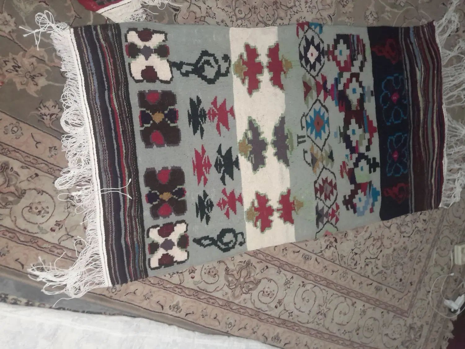 گلیم سنتی|گلیم، جاجیم، گبه|کرمانشاه, |دیوار